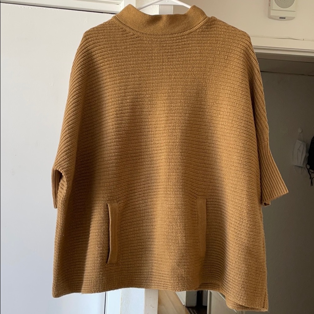 H&M cute sweater size xs